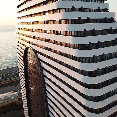 Alliance Palace Sea View Apartment Батуми Екстериор снимка