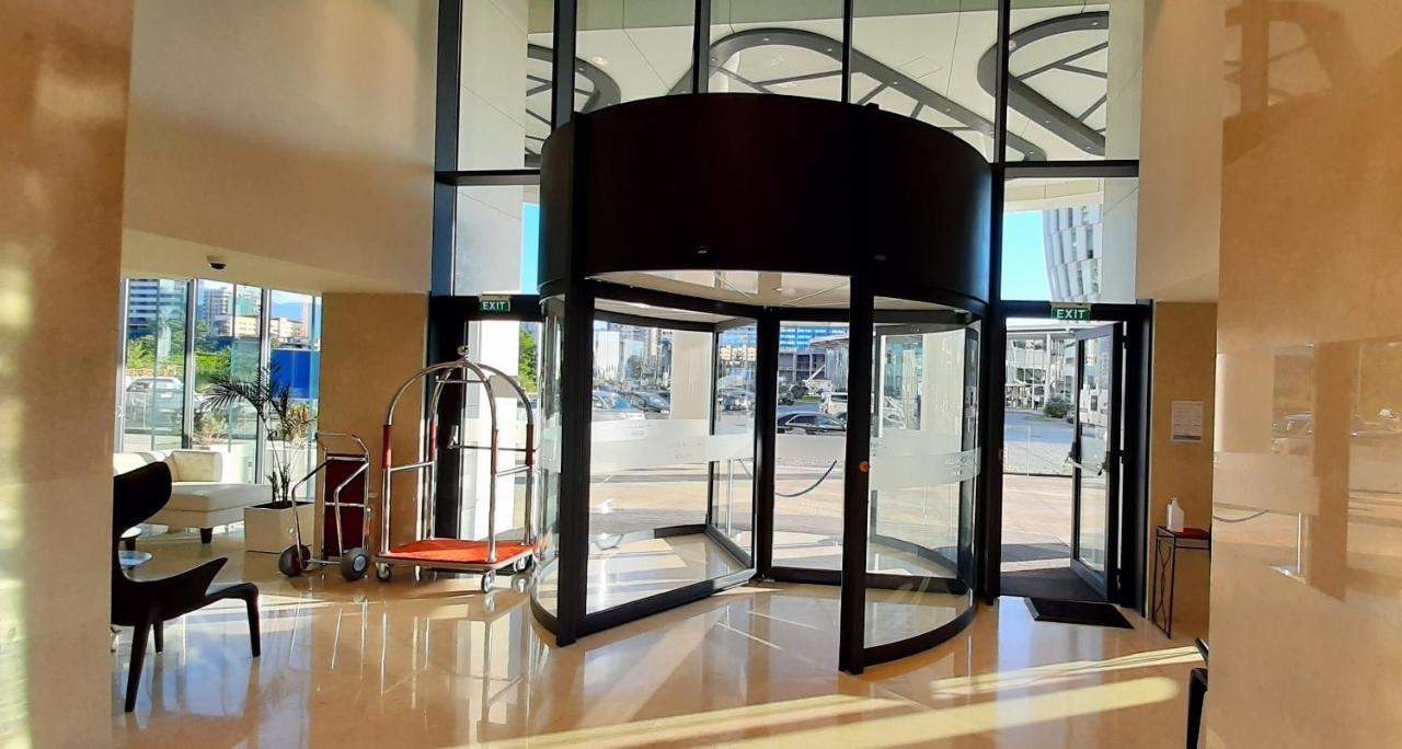 Alliance Palace Sea View Apartment Батуми Екстериор снимка