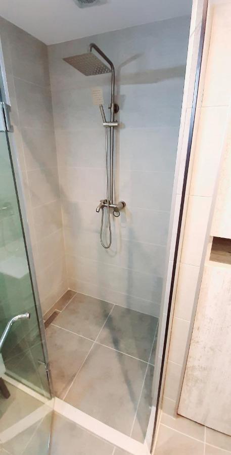 Alliance Palace Sea View Apartment Батуми Екстериор снимка