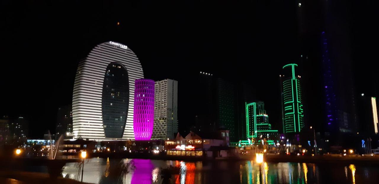 Alliance Palace Sea View Apartment Батуми Екстериор снимка
